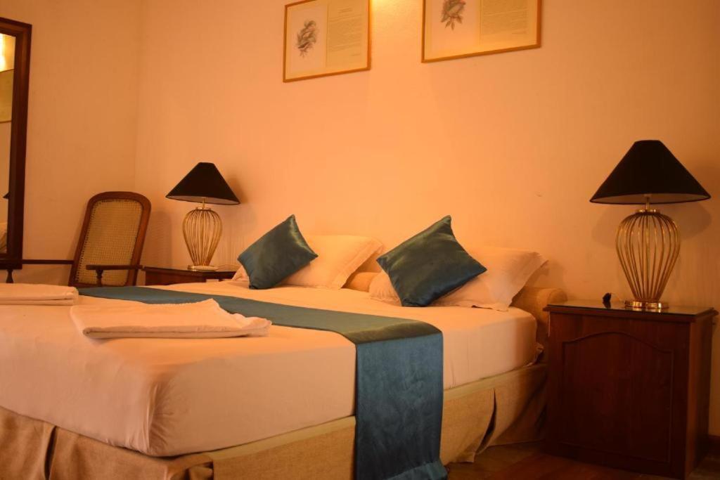 Forest Edge Hotel Ginigathena 外观 照片