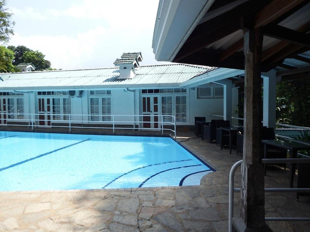 Forest Edge Hotel Ginigathena 外观 照片