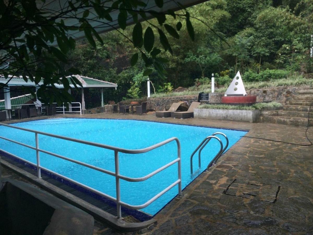 Forest Edge Hotel Ginigathena 外观 照片