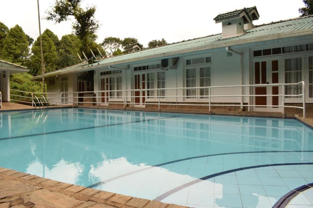Forest Edge Hotel Ginigathena 外观 照片